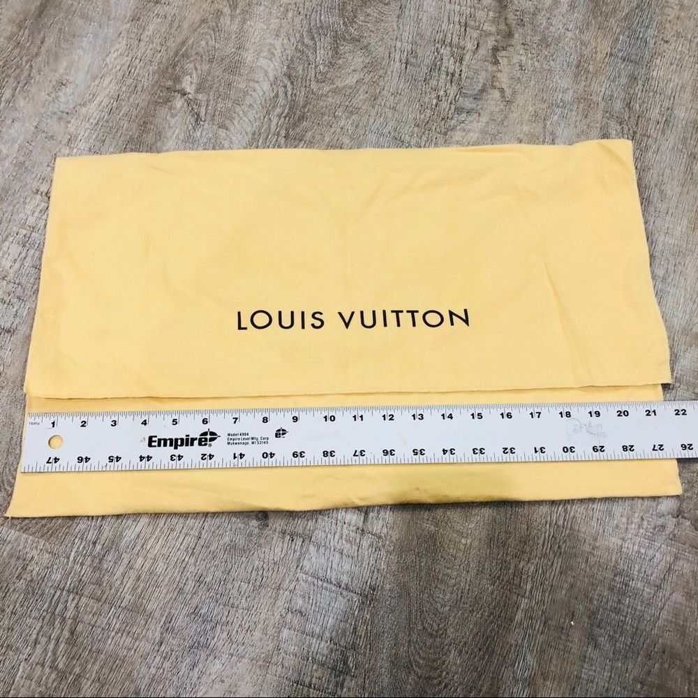 Lv dust bag medium size